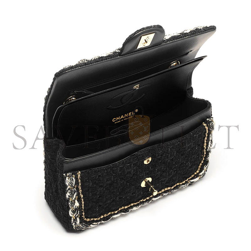 CHANEL SMALL CLASSIC HANDBAG A01113 (23*14.5*6cm) CHANEL SMALL CLASSIC HANDBAG A01113 (23*14.5*6cm)